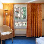 Bellevue - Traditional Swiss Hideaway Hotell