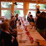 Bellevue - Traditional Swiss Hideaway