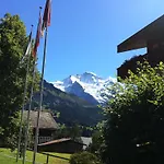 Bellevue - Traditional Swiss Hideaway Wengen