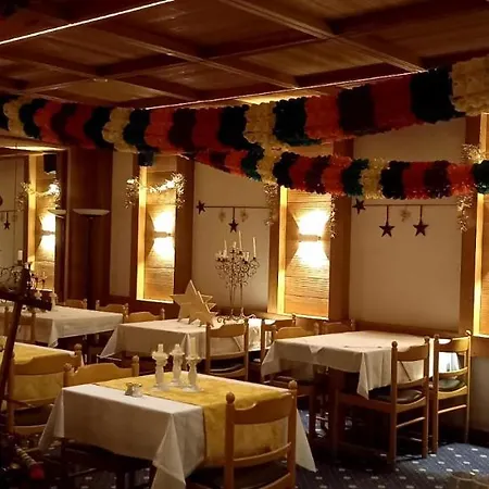 Hotel Bellevue - Traditional Swiss Hideaway Wengen