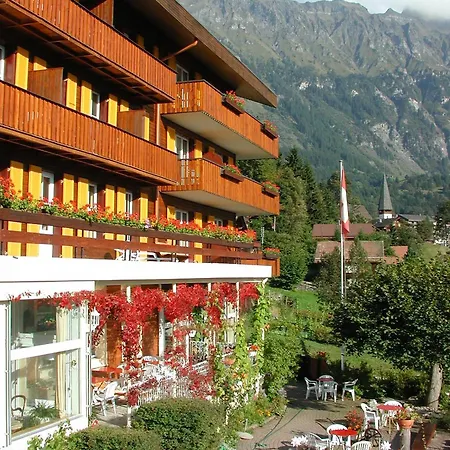 Hotel Bellevue - Traditional Swiss Hideaway Wengen