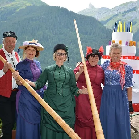 Bellevue - Traditional Swiss Hideaway Hotel