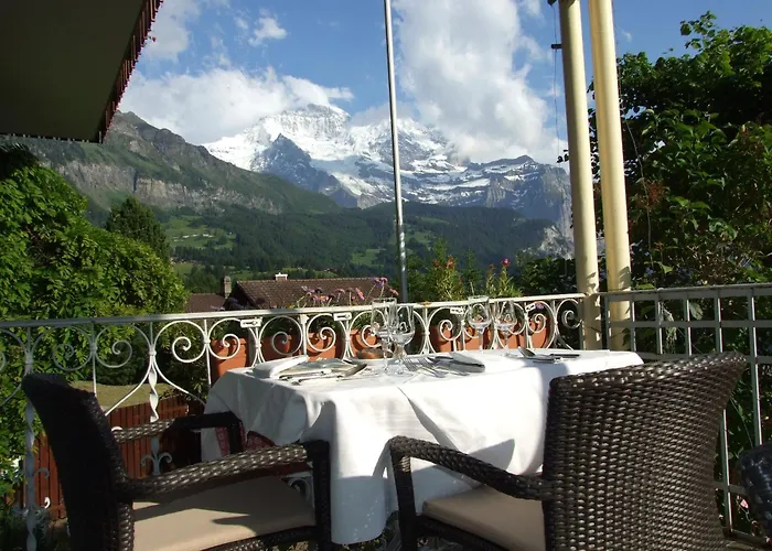 Bellevue - Traditional Swiss Hideaway Wengen