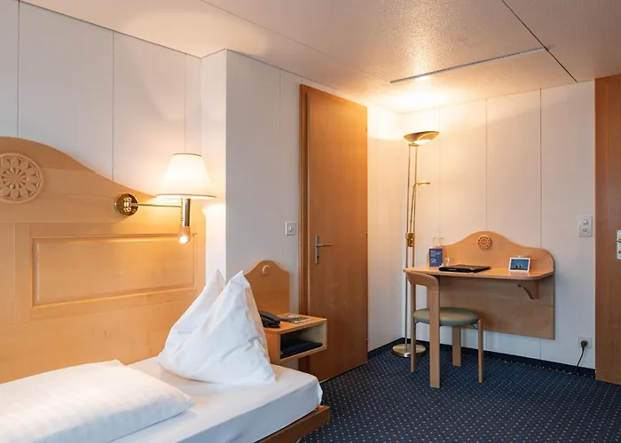 Bellevue - Traditional Swiss Hideaway Hotel