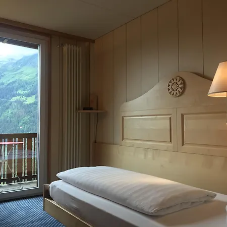 Szálloda Bellevue - Traditional Swiss Hideaway